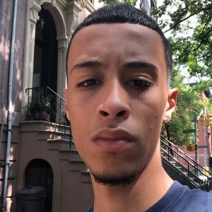 Meet your Posher, Luis
